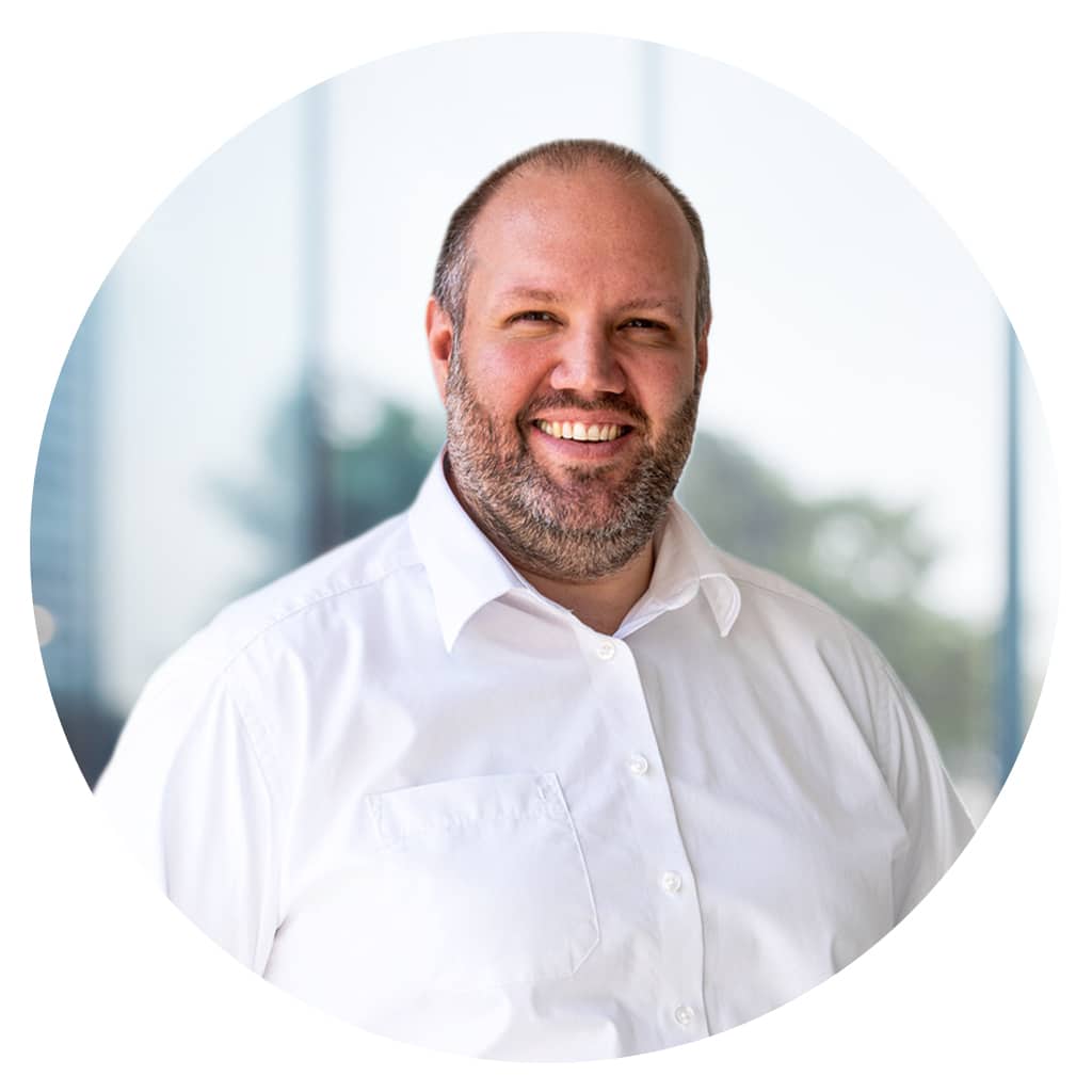 Nico Fechner, Buchhaltung