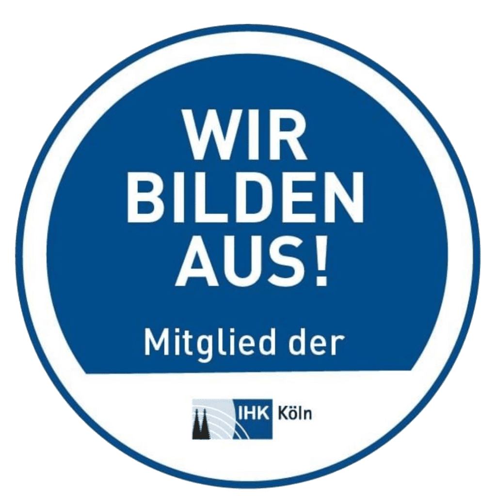 IHK-Logo mit Text: Wir bilden aus! – Mitglied der IHK Köln